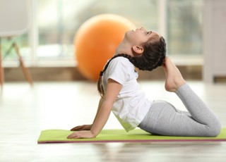 Παιδική Yoga Παιδική Yoga